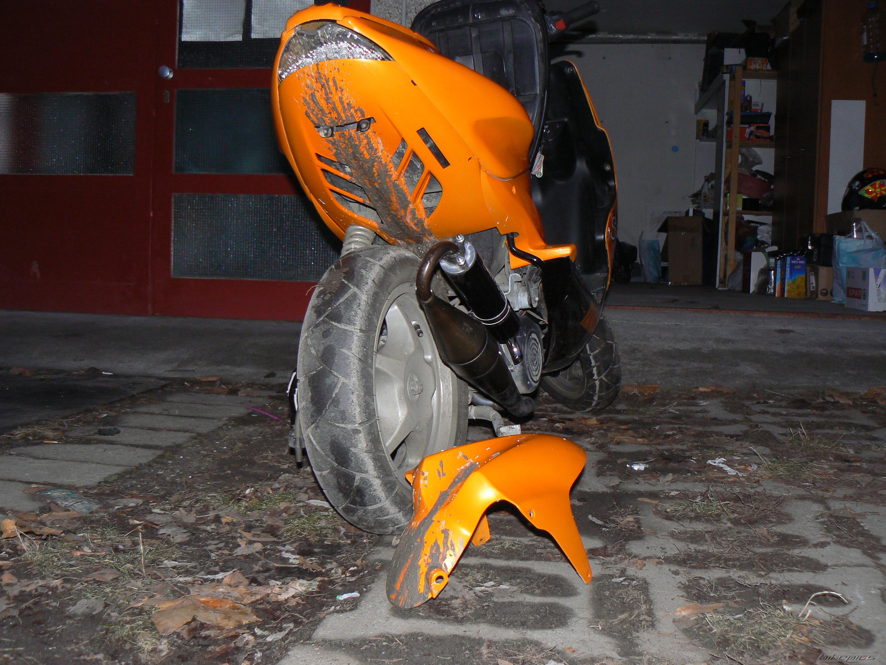 Photo 1544183