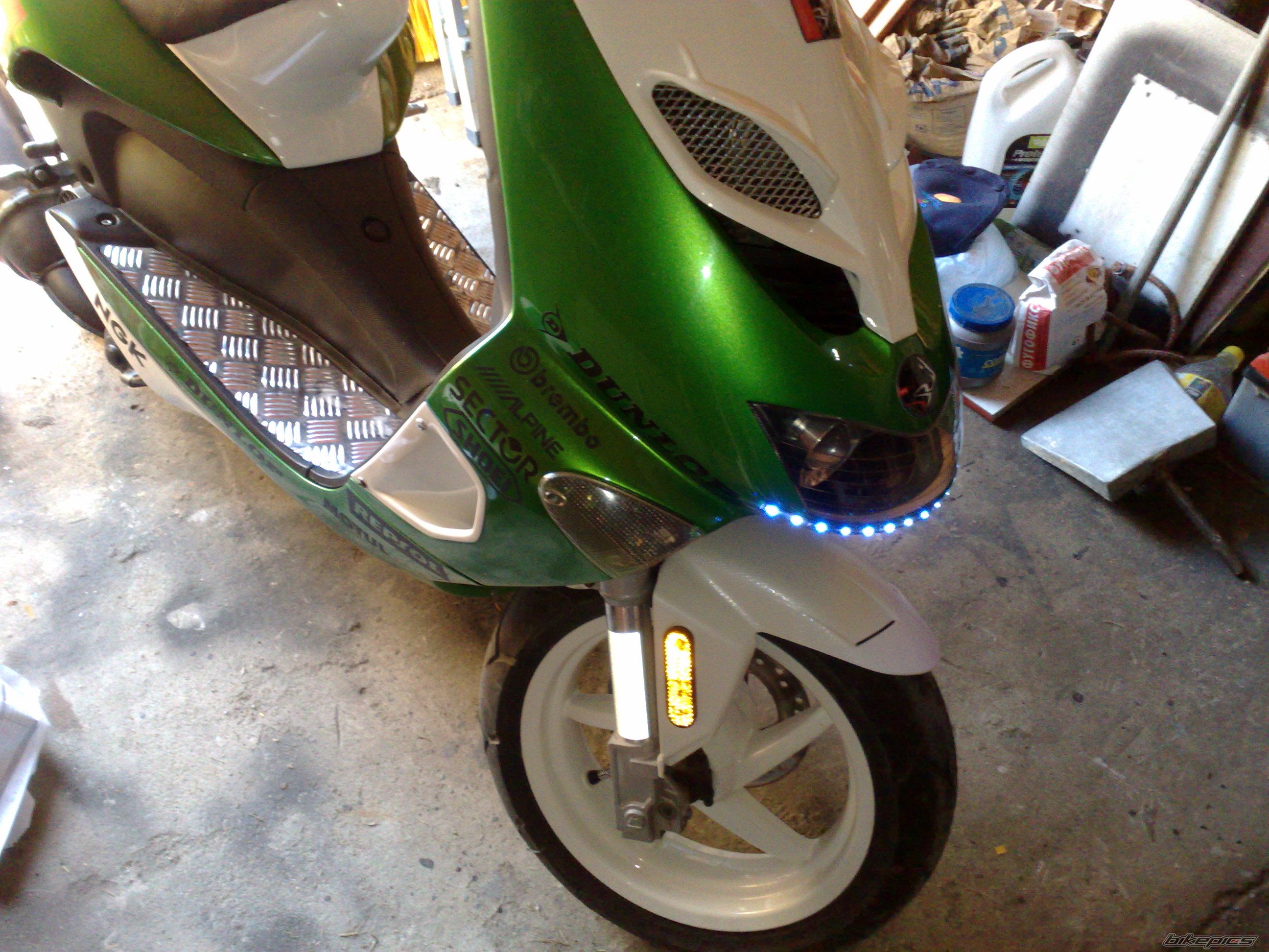 Photo 1544328