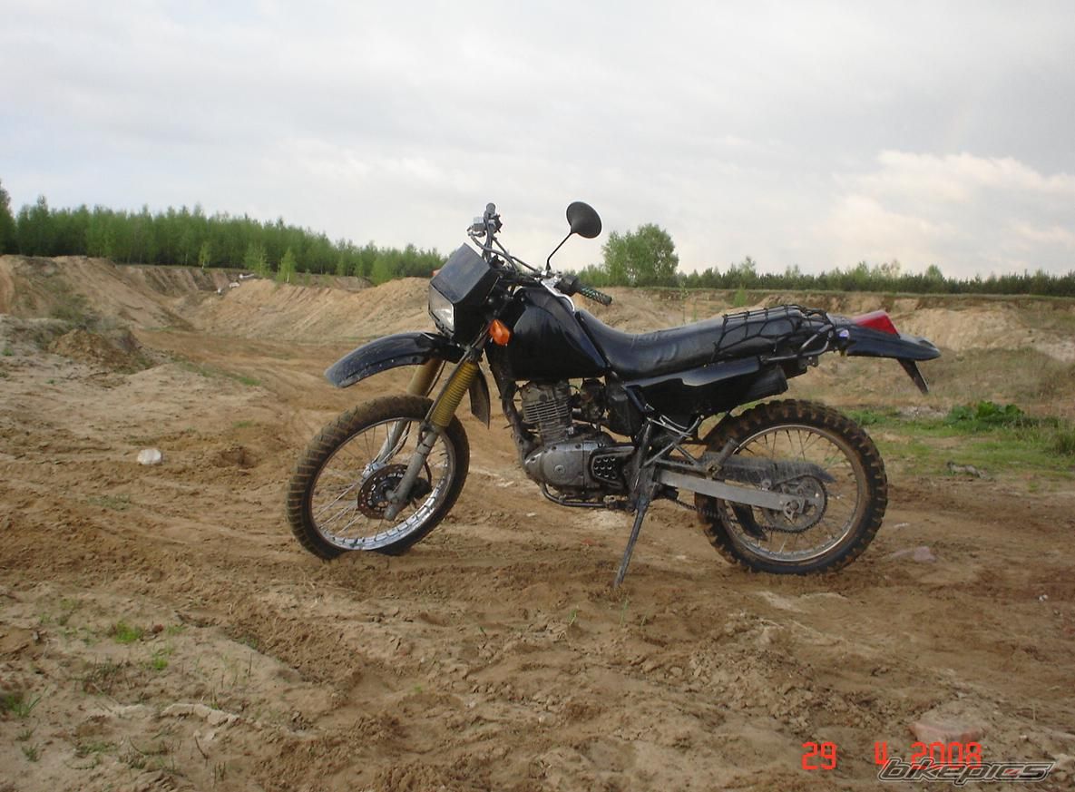 Photo 1544473