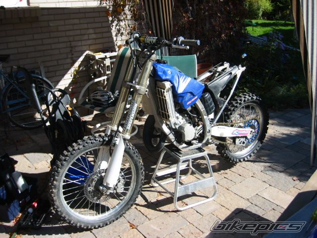 Photo 1544598