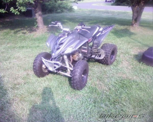 Photo 1544738