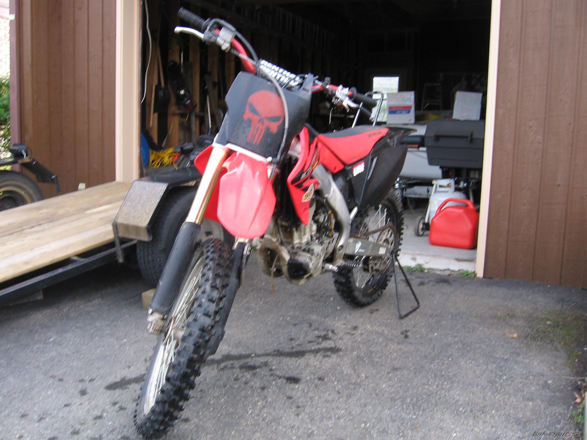 Photo 1544747