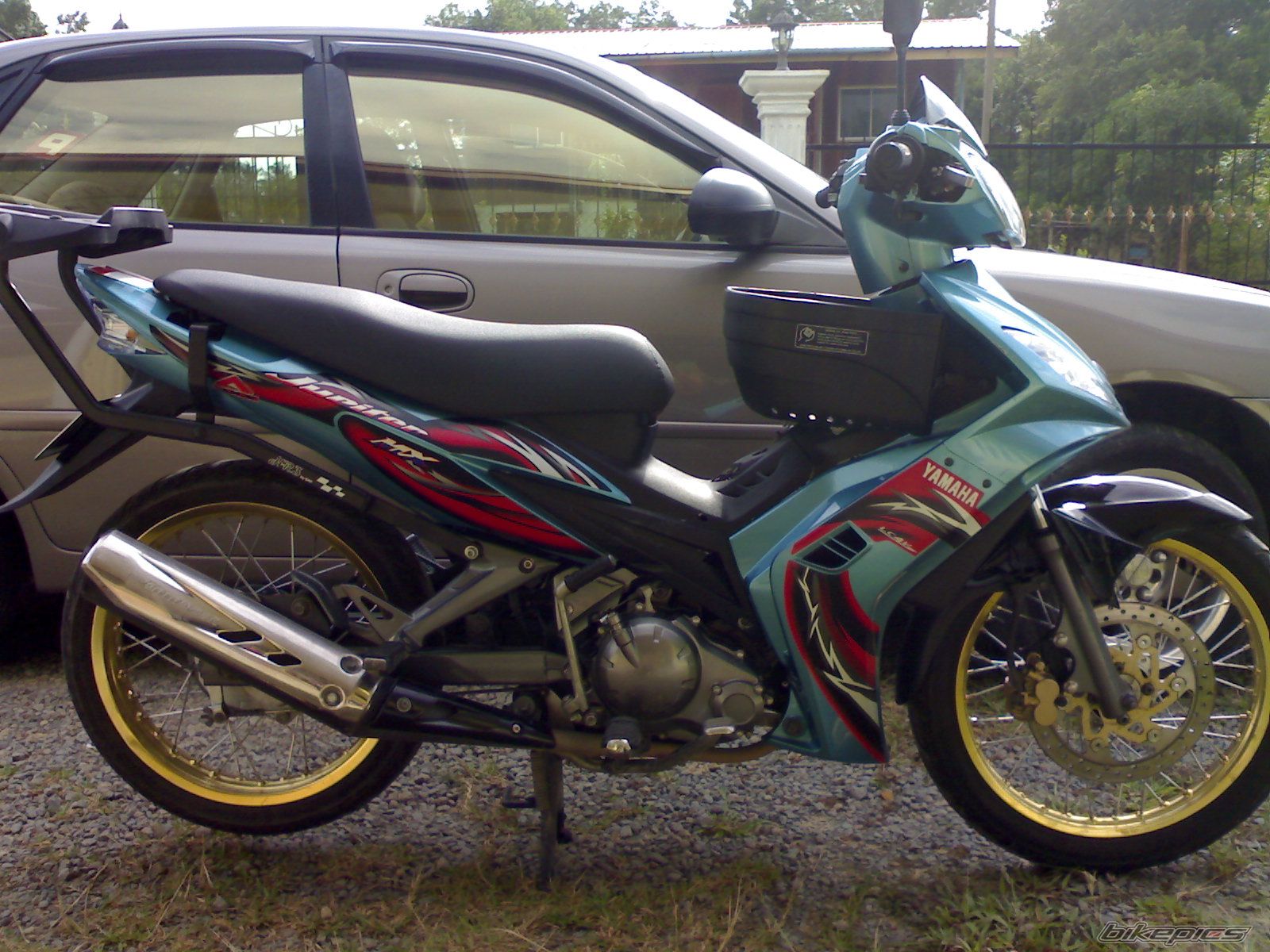 Photo 1544868