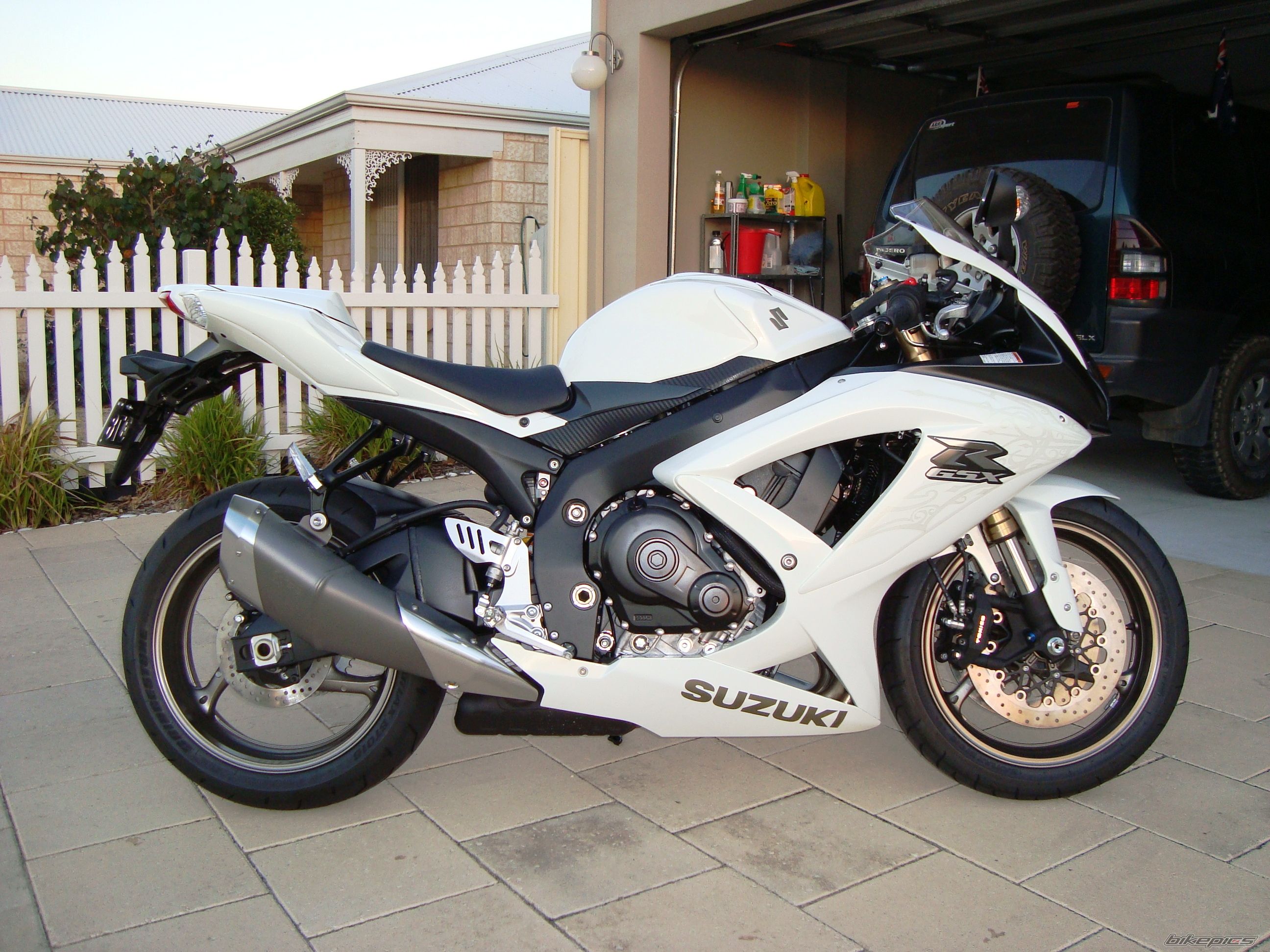 Bike Photo 1544881