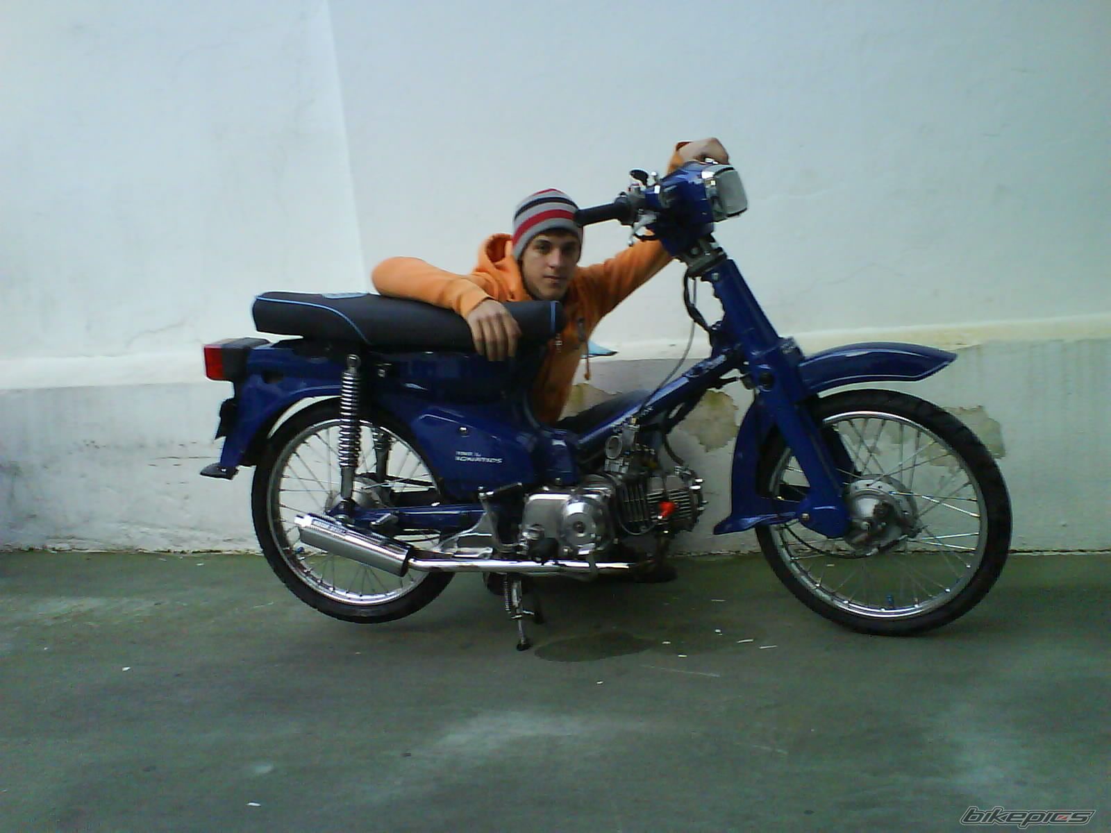 Photo 1544940