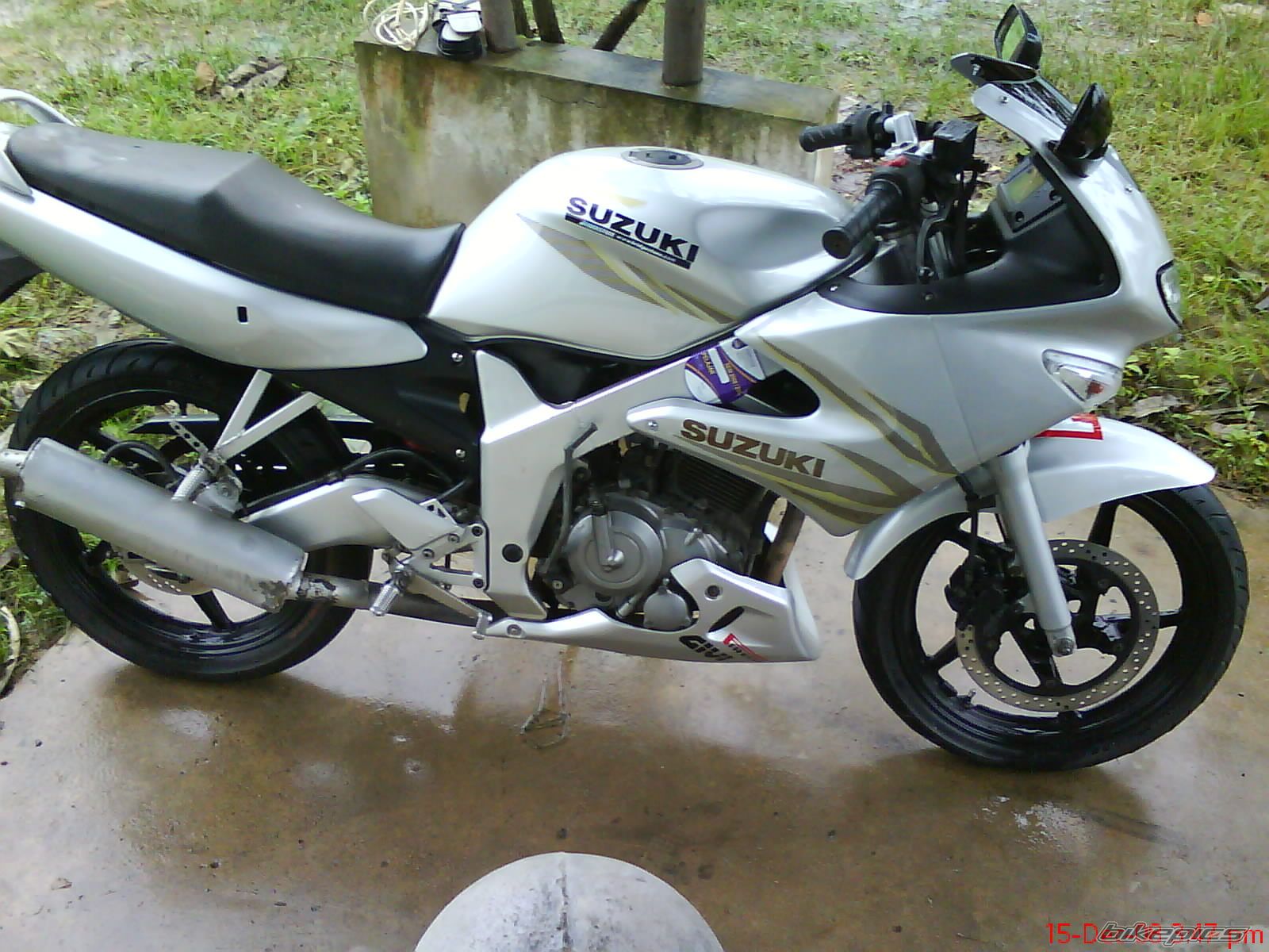 Photo 1545096