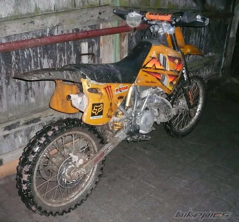 Photo 1545121