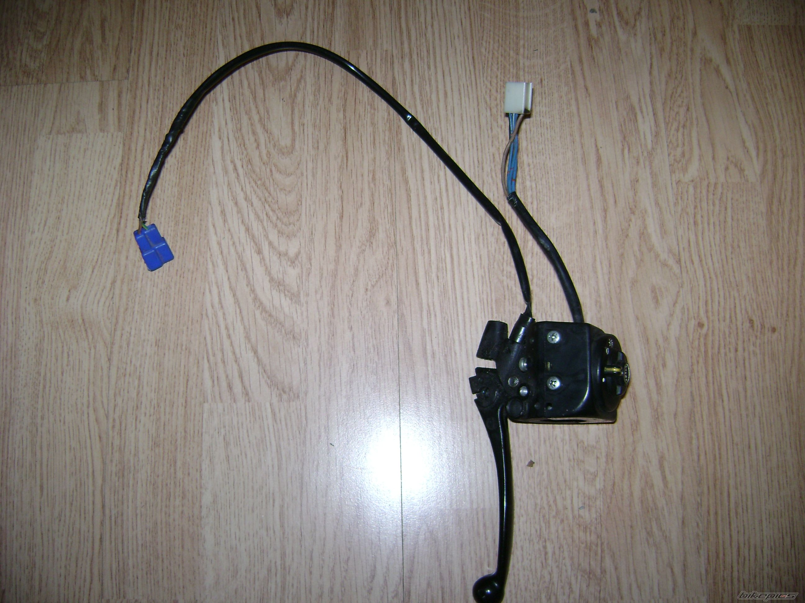 Photo 1545284
