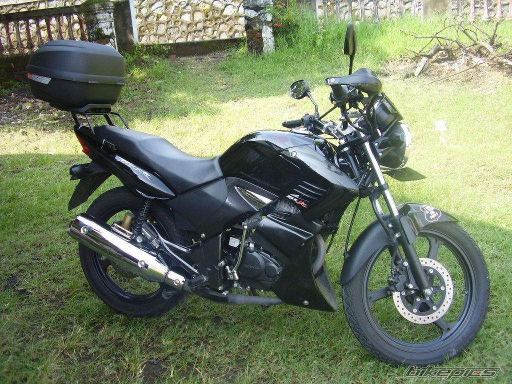 Photo 1545474