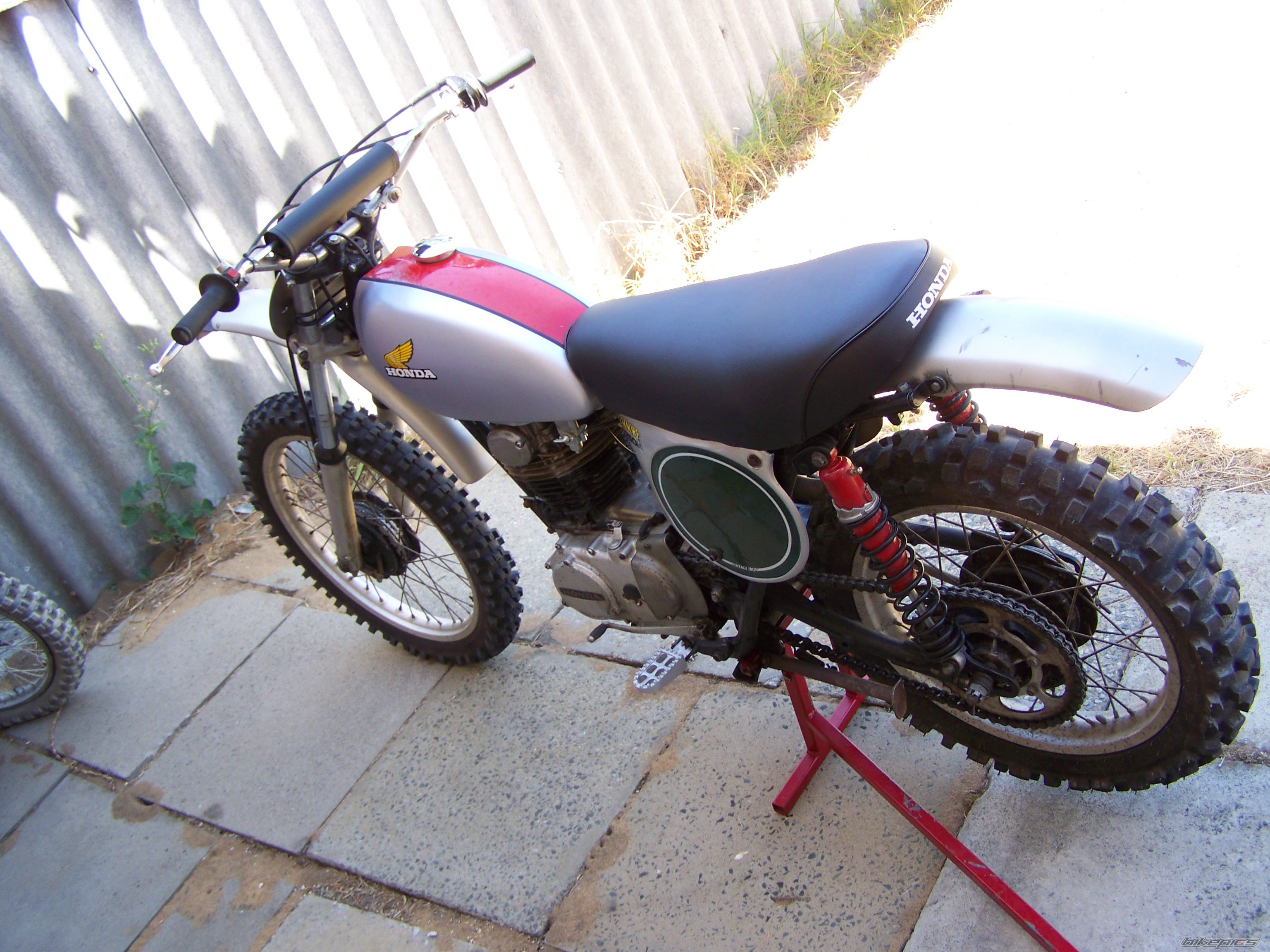 Photo 1545563