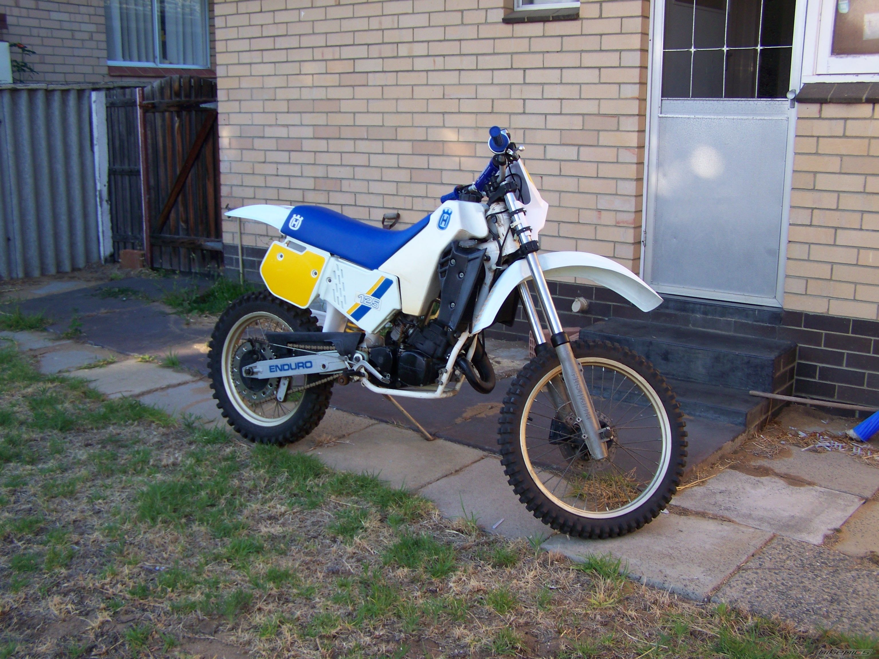 Photo 1545570