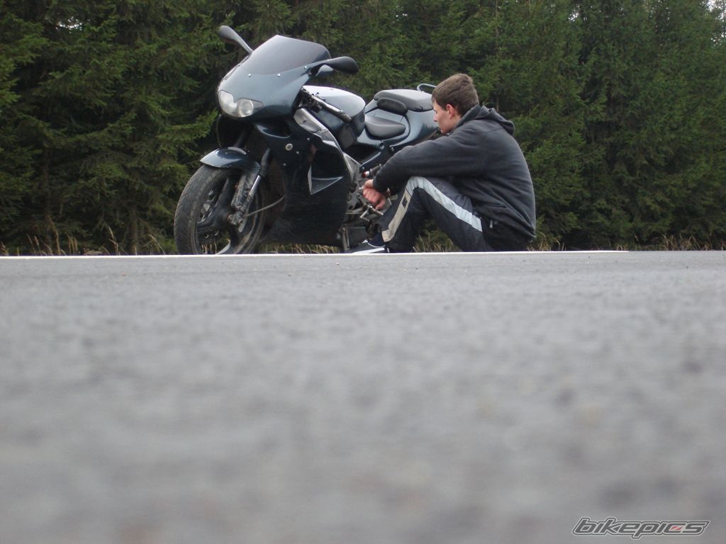 Photo 1545604