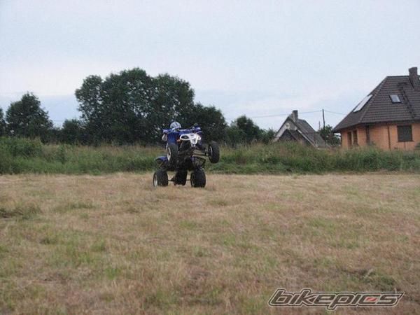 Photo 1545794