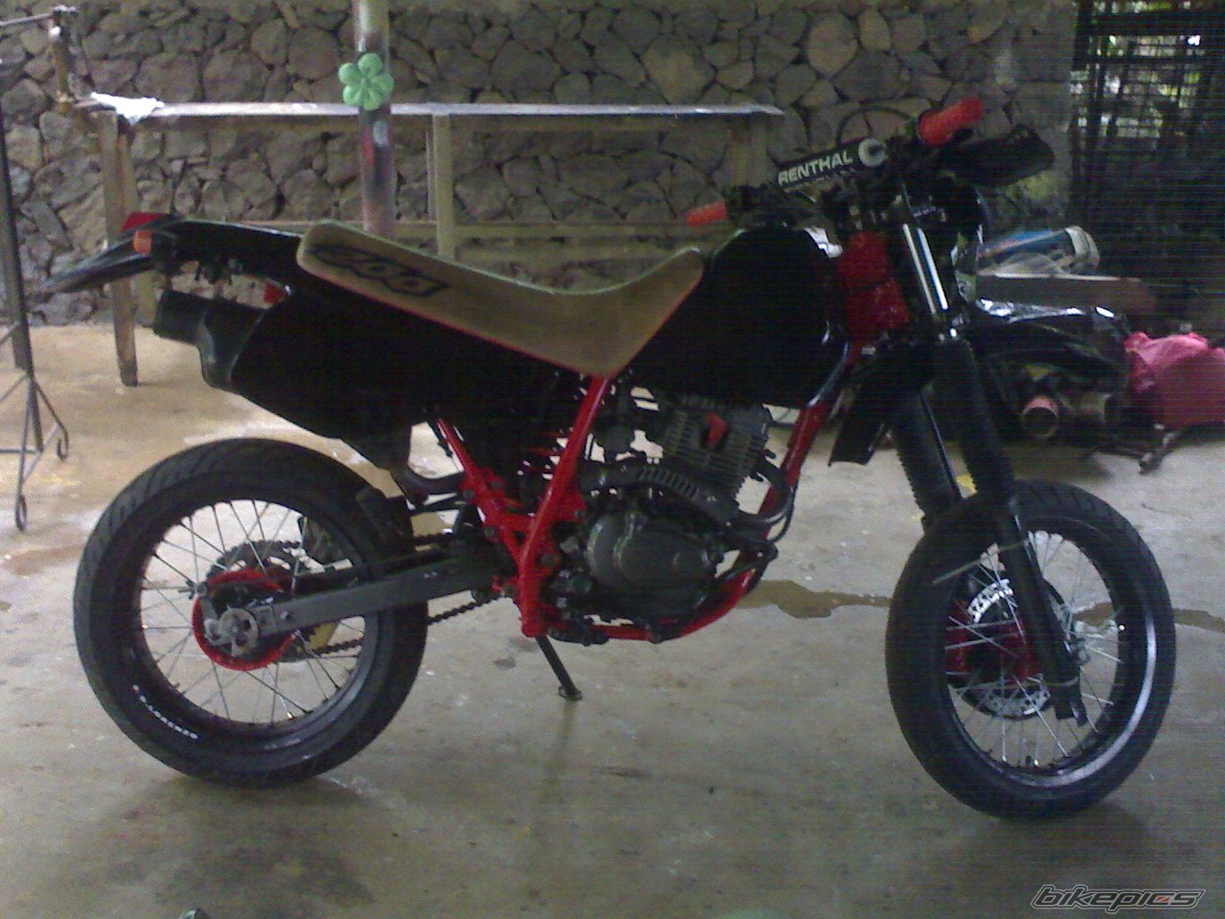 Photo 1545810