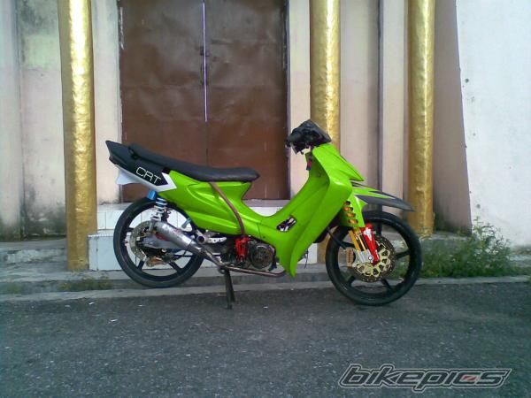 Photo 1545834