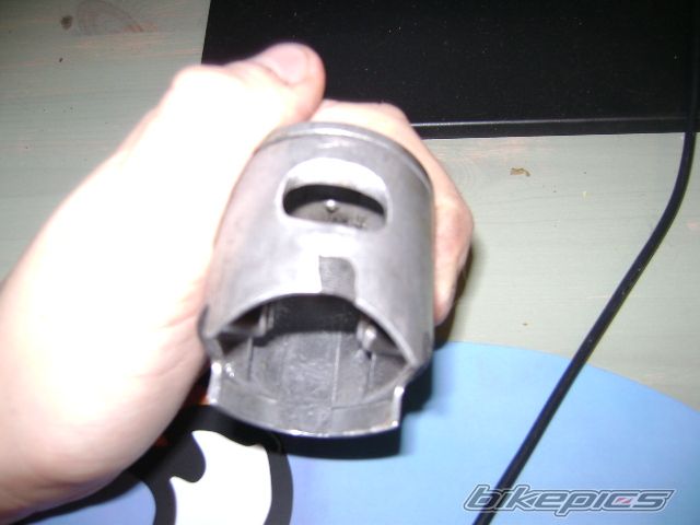Photo 1545964