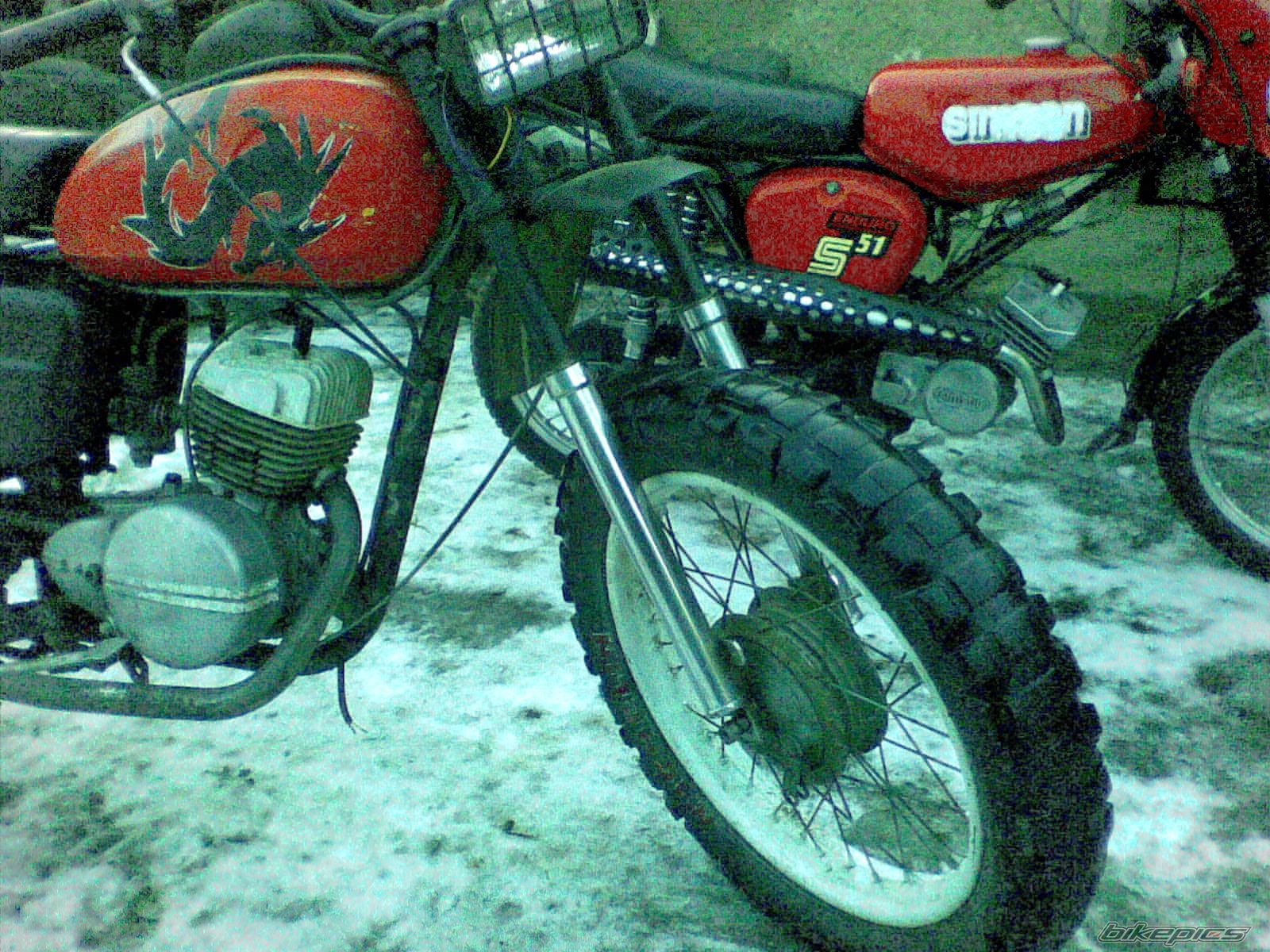 Photo 1546148