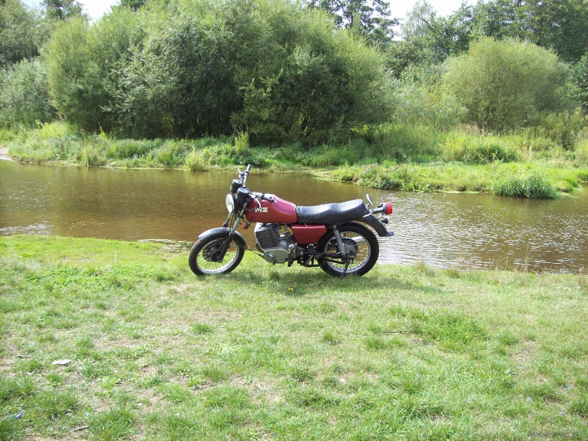 Photo 1546266