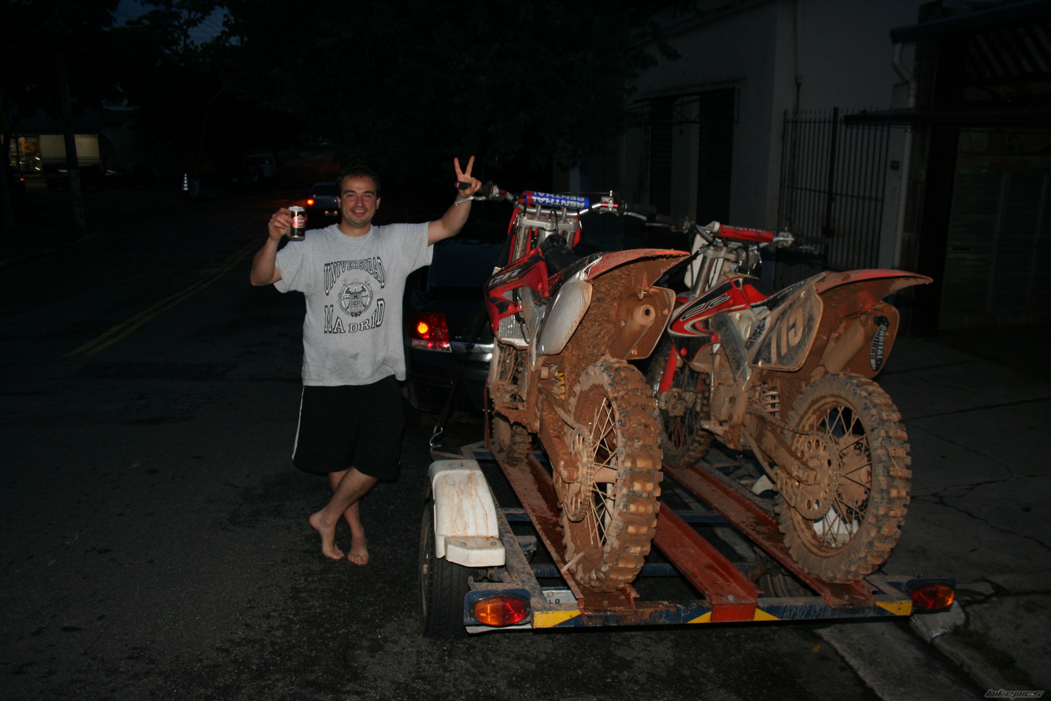 Photo 1546324