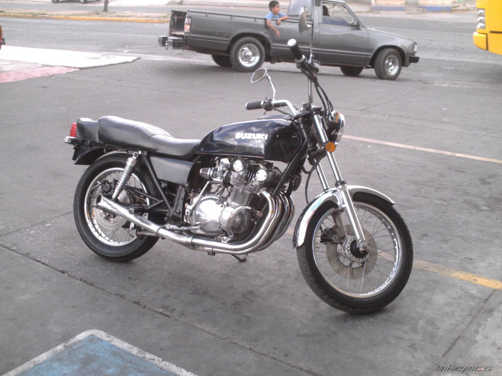 Photo 1546404