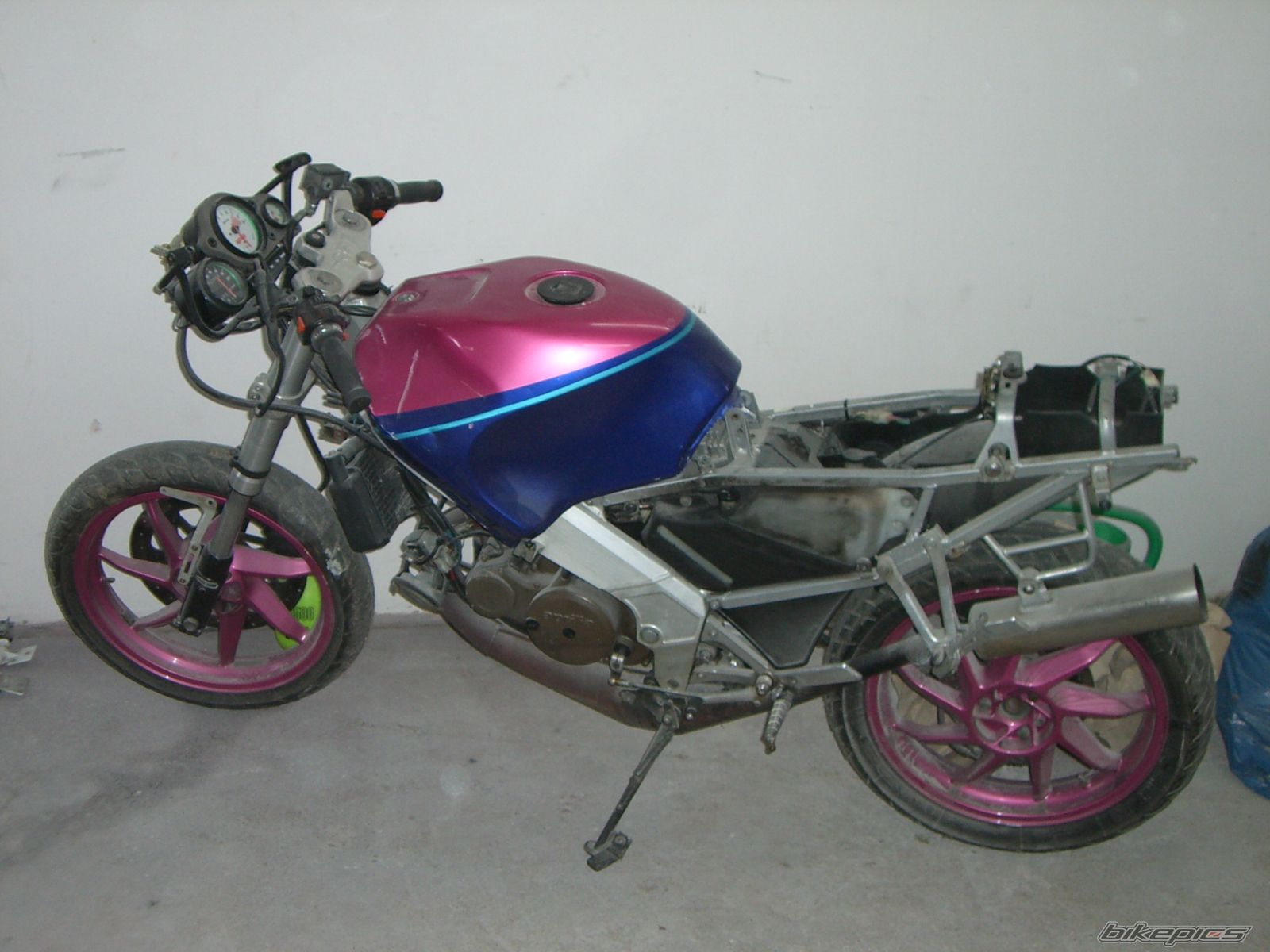 Photo 1546480