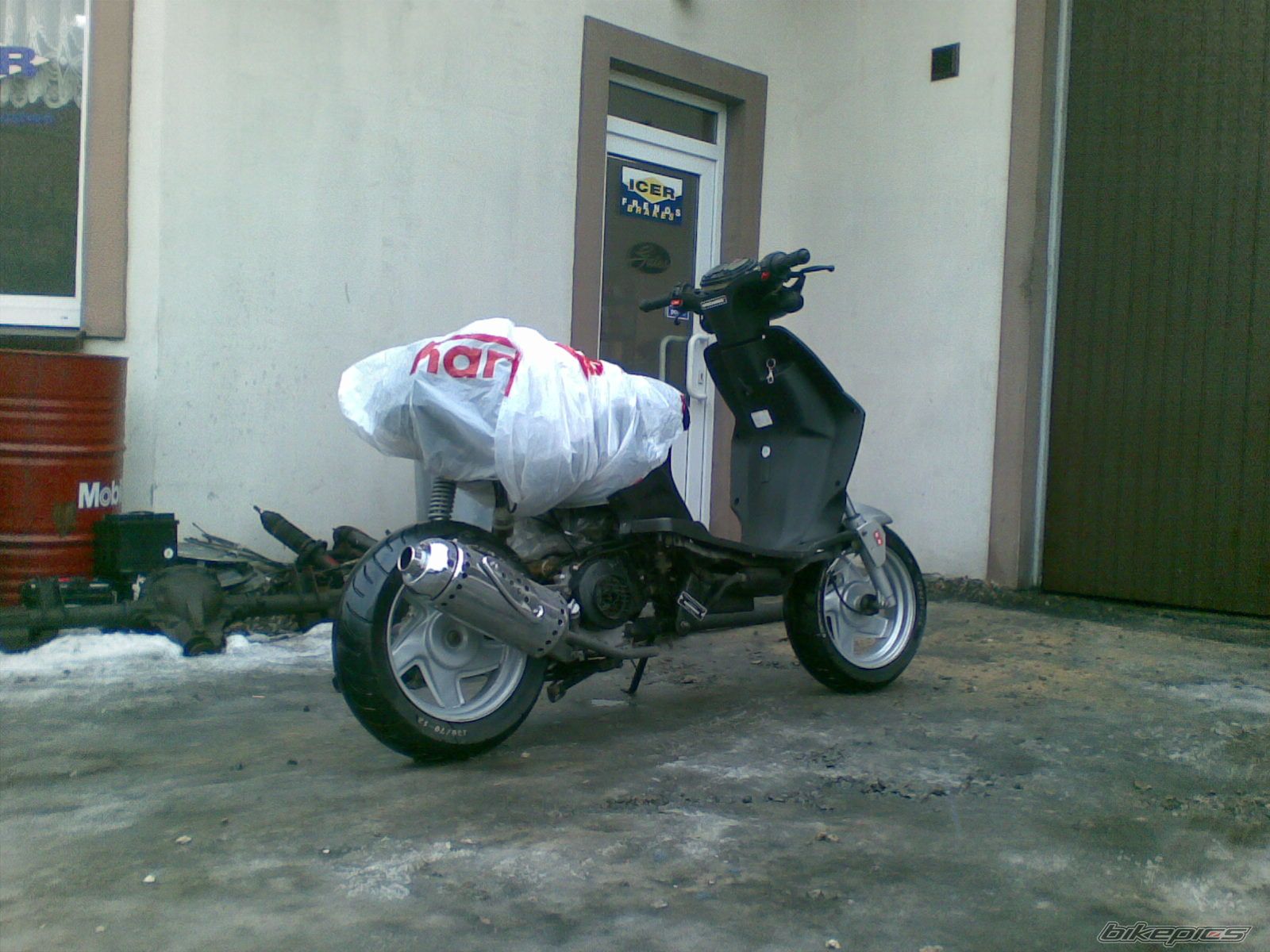 Photo 1546497