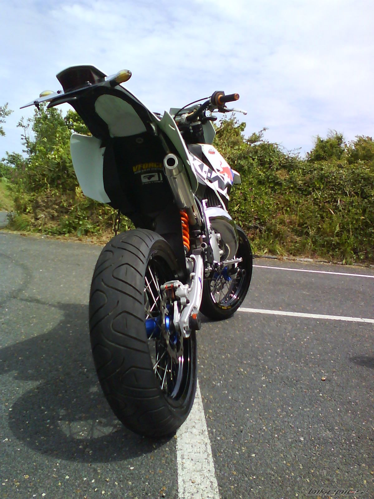 Photo 1546812