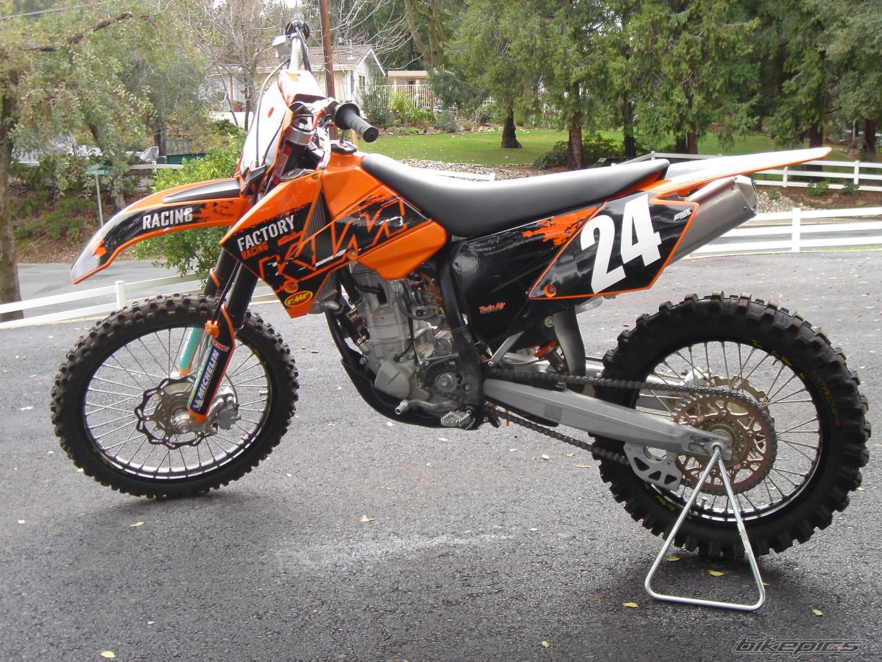 Photo 1546827