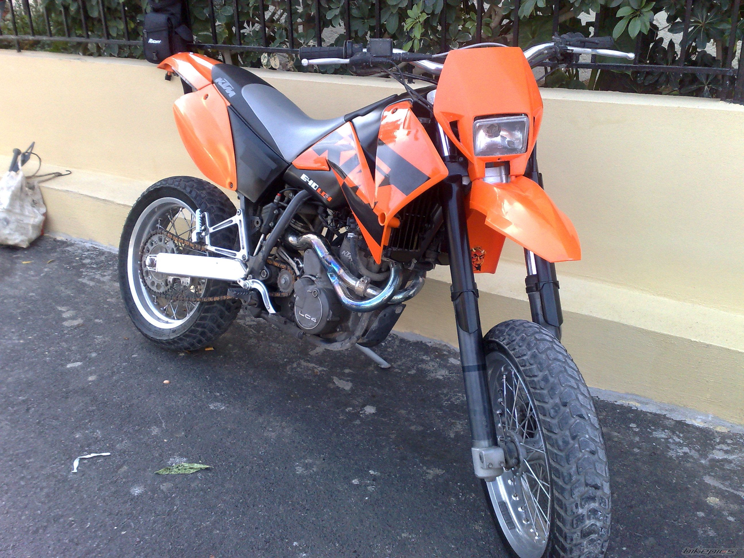 Photo 1546872