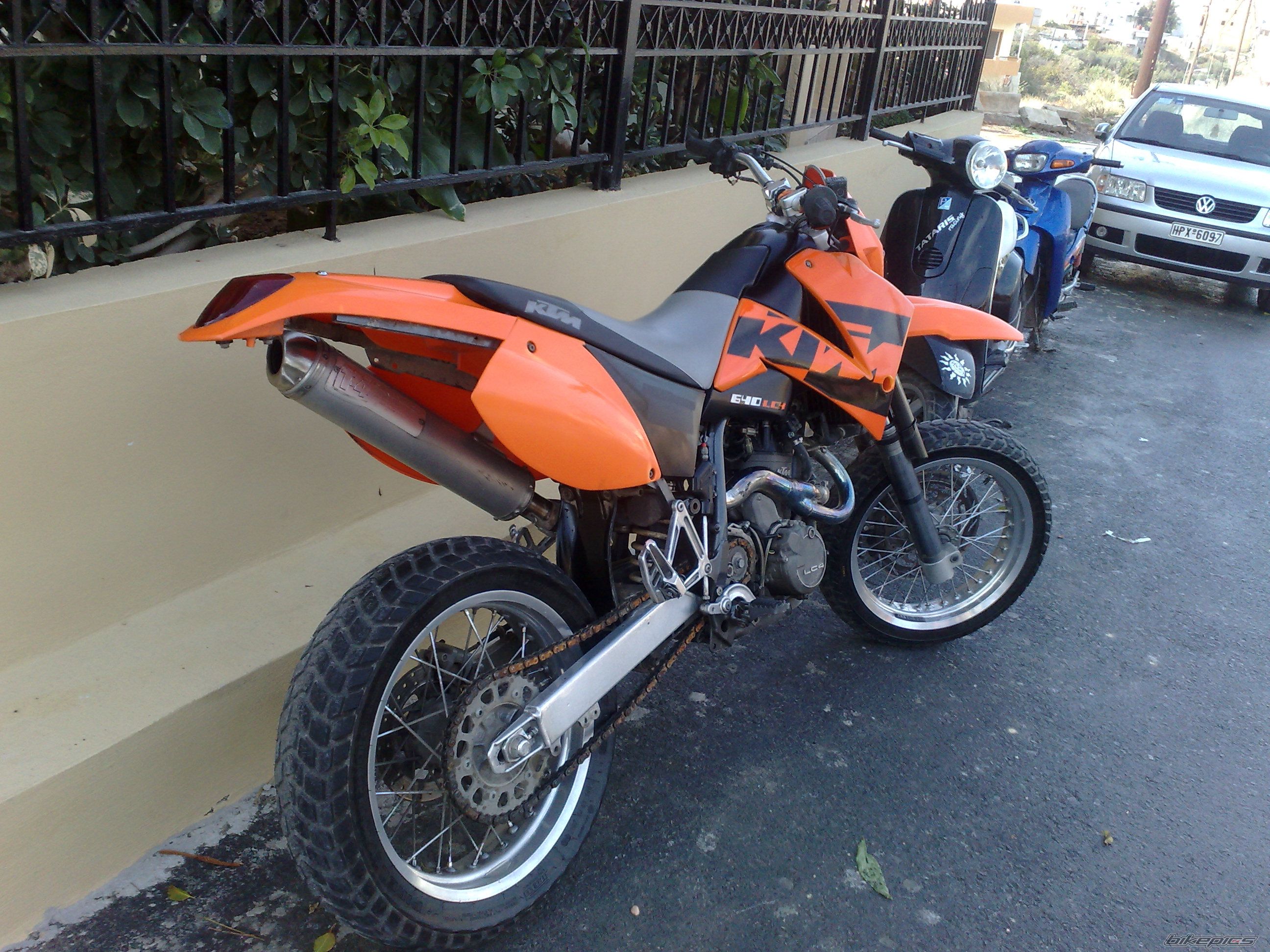 Photo 1546876