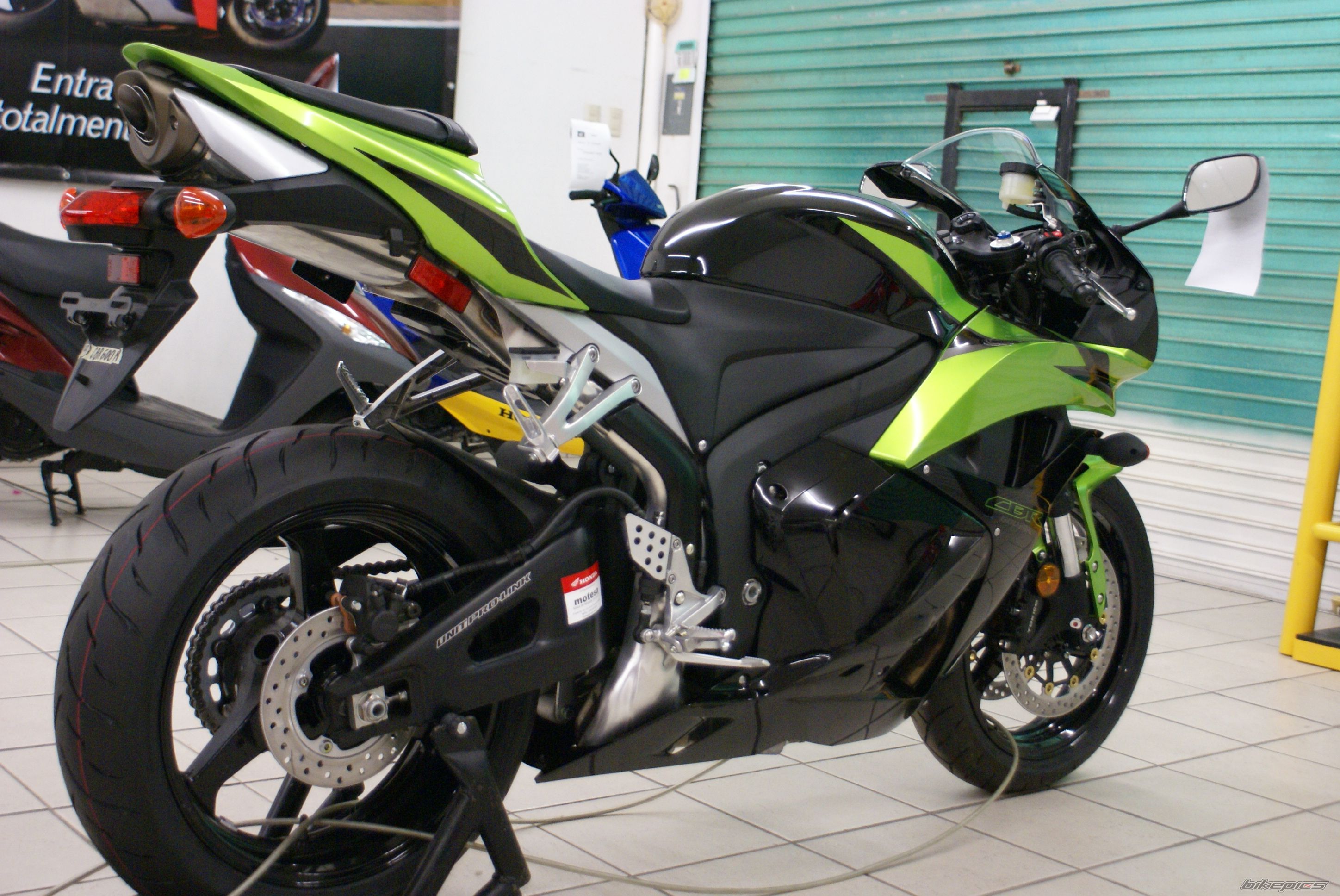 Photo 1547605