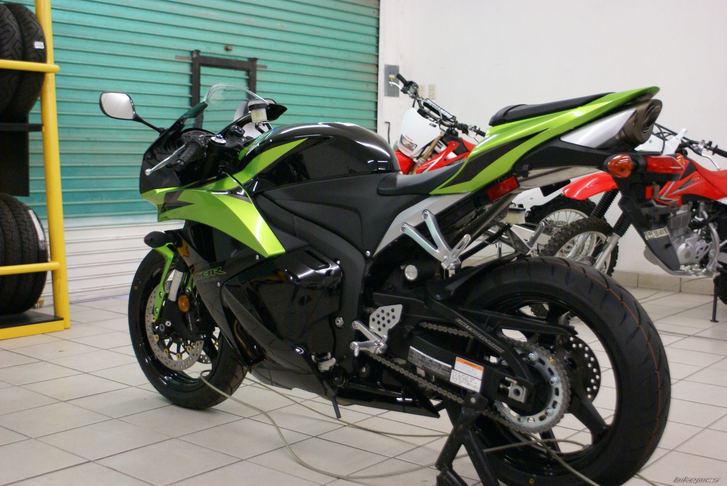 Photo 1547609