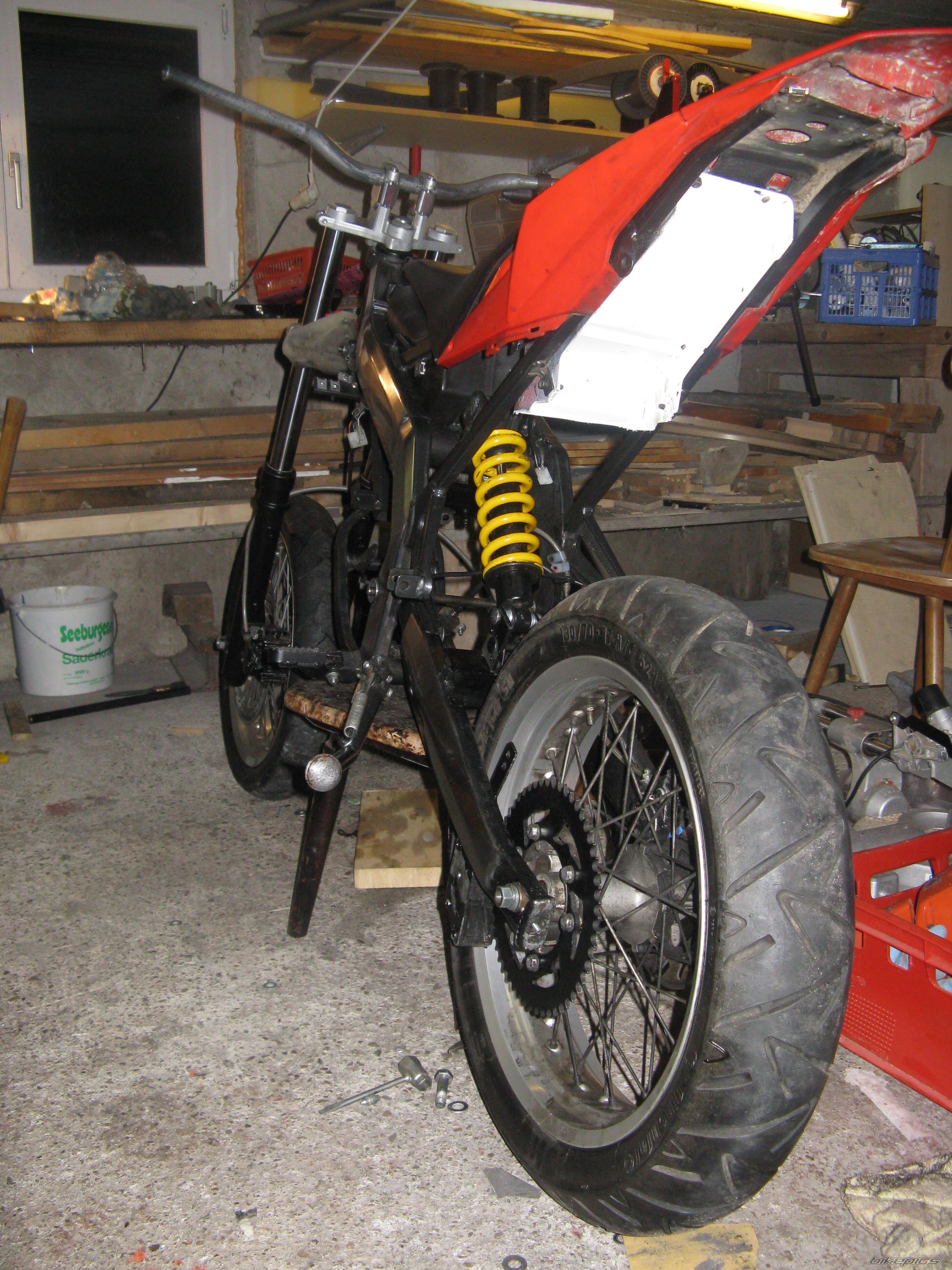 Photo 1547872