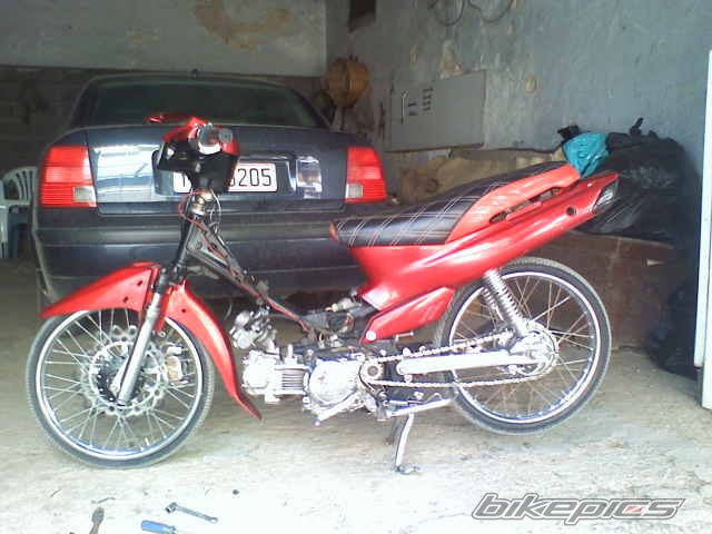 Photo 1547890