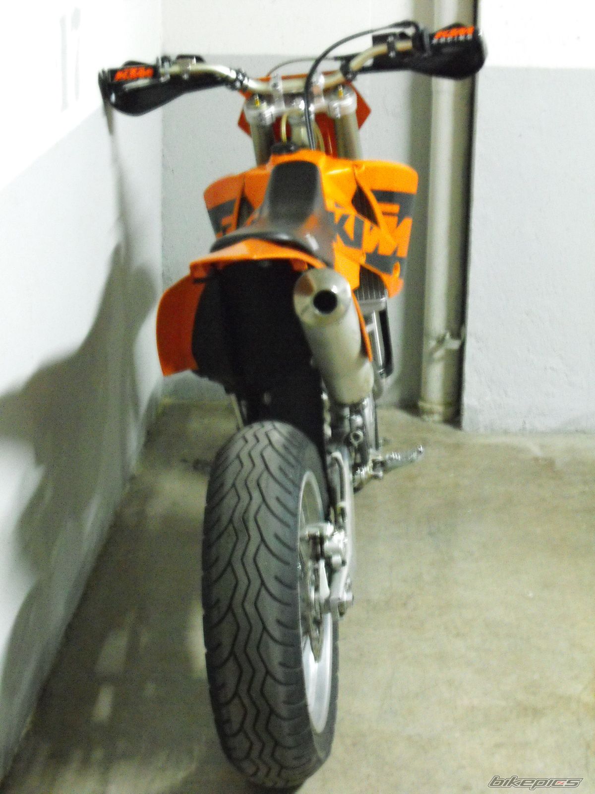 Photo 1548042