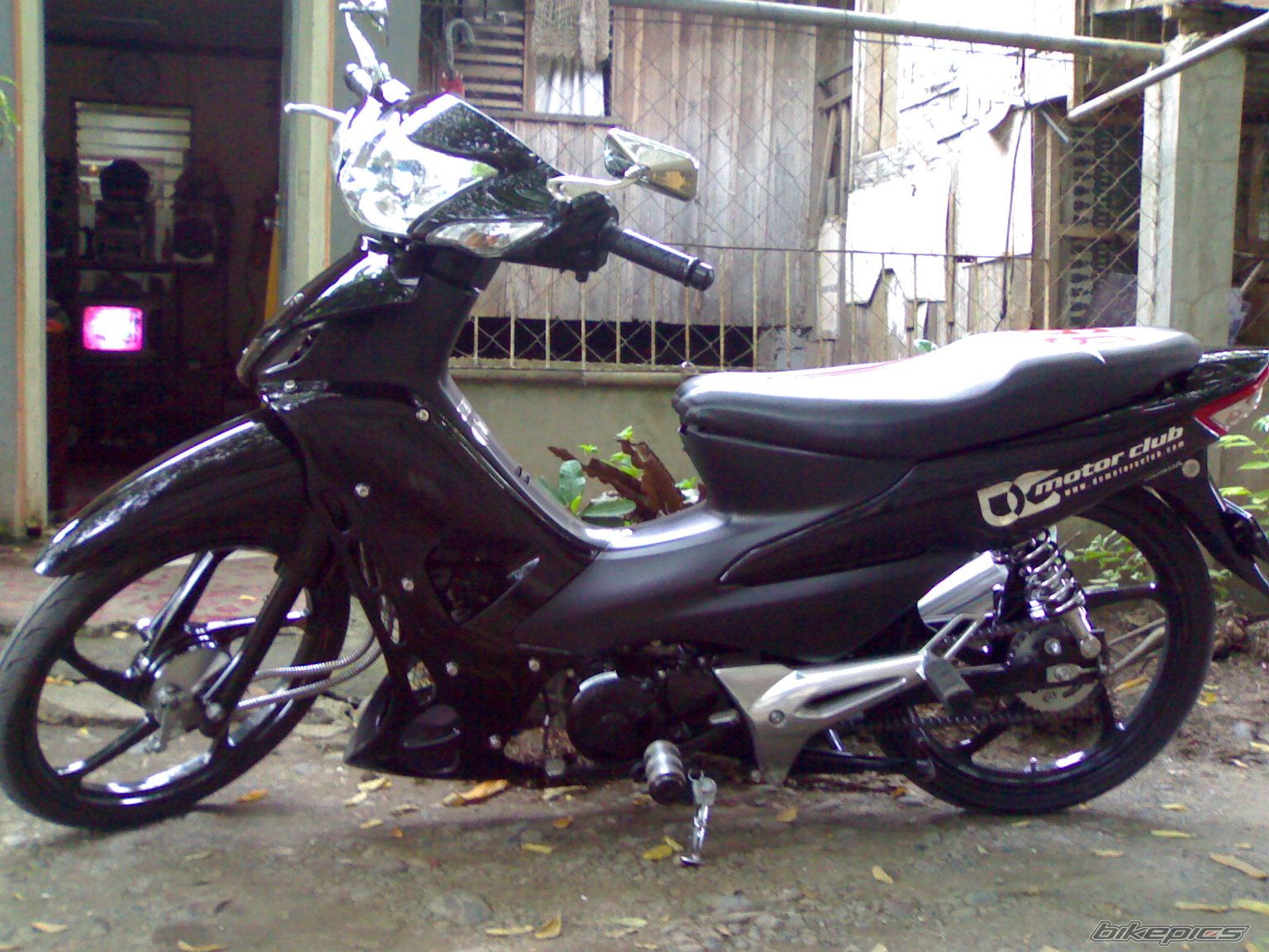 Photo 1548183