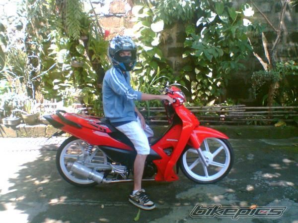 Photo 1548320