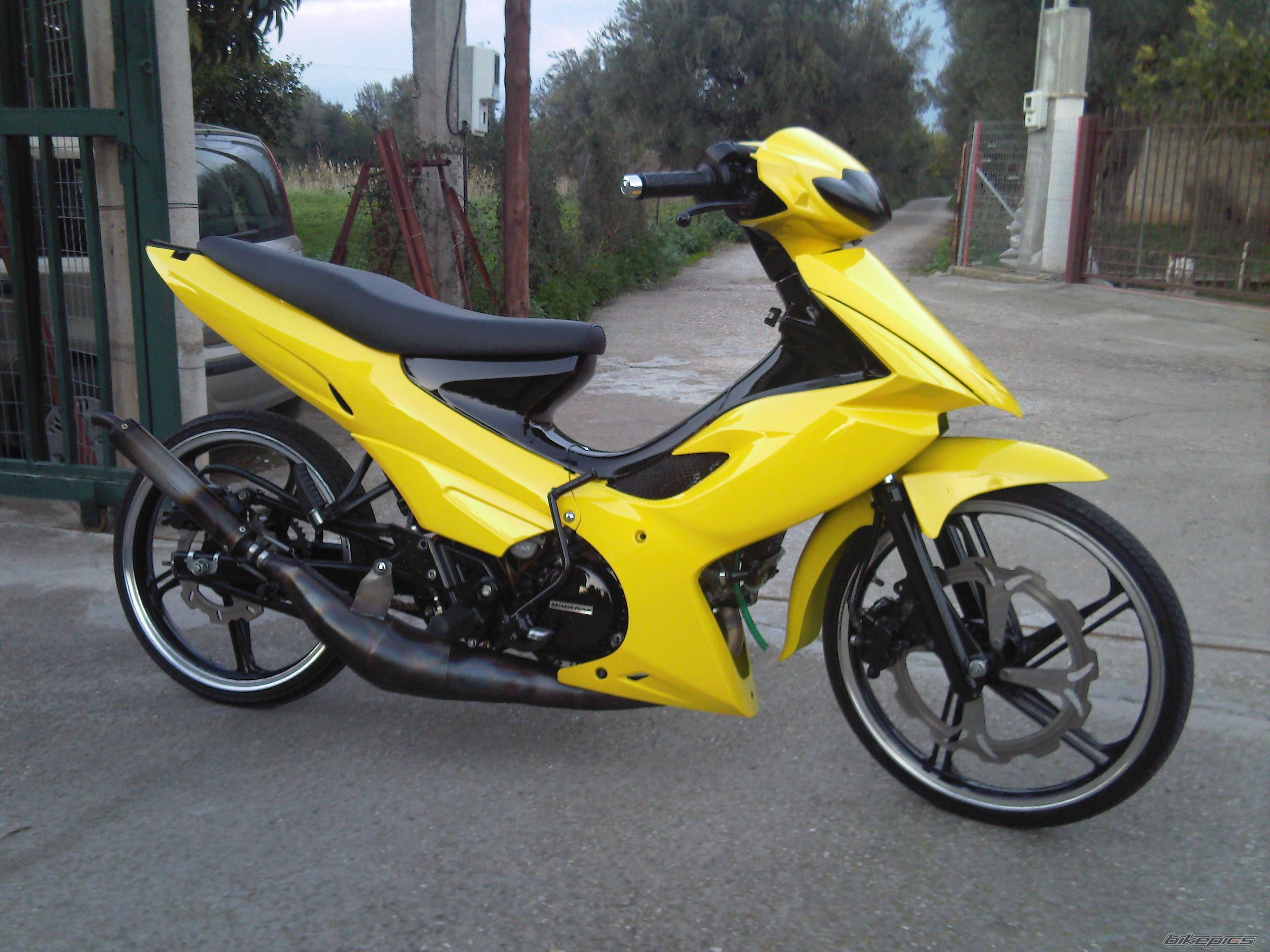 Photo 1548416