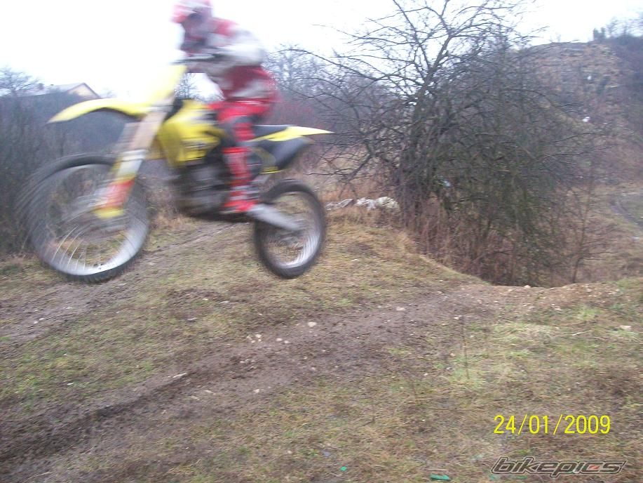 Photo 1548695