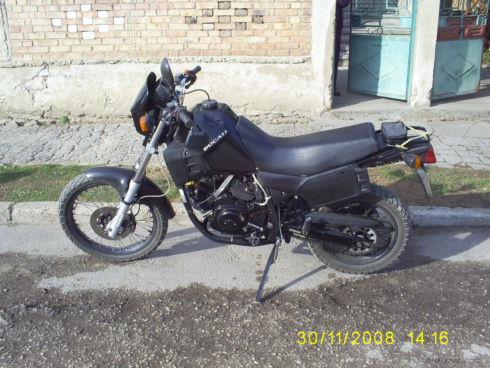 Photo 1548776