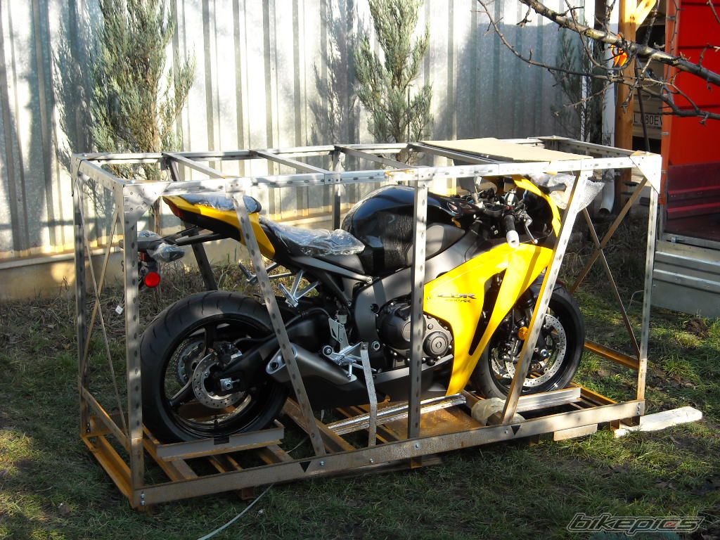 Photo 1548810