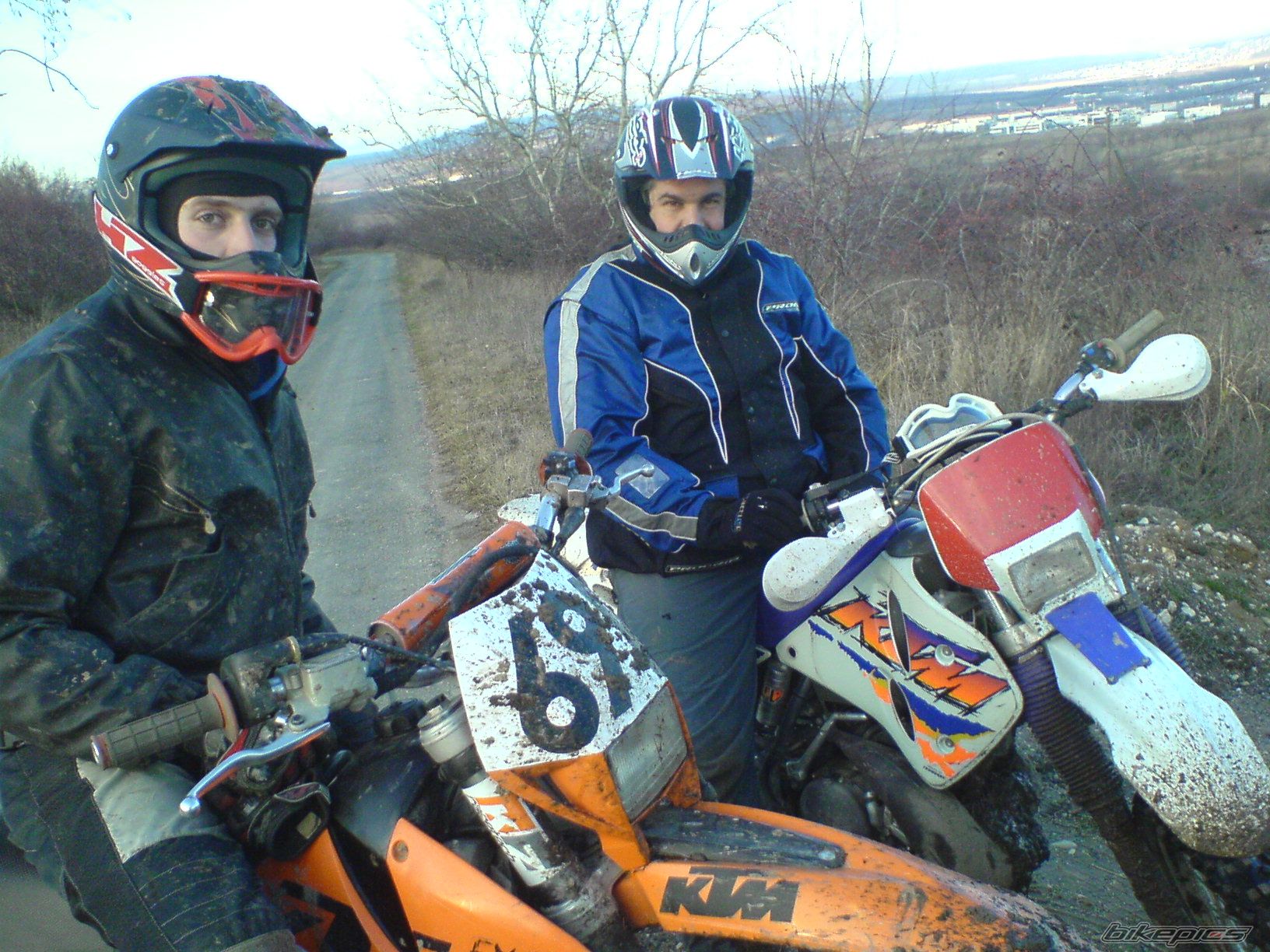 Photo 1548851