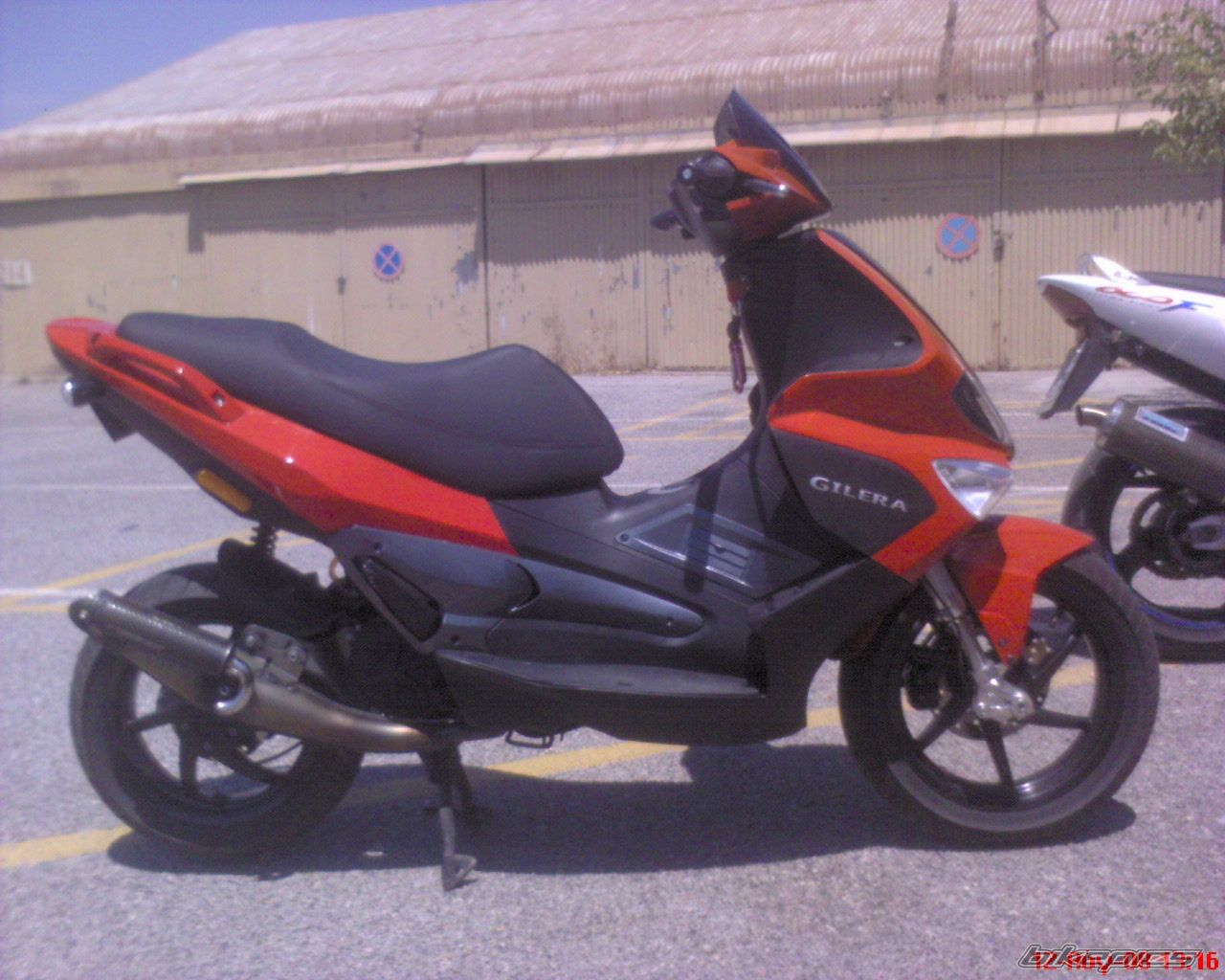 Photo 1548948