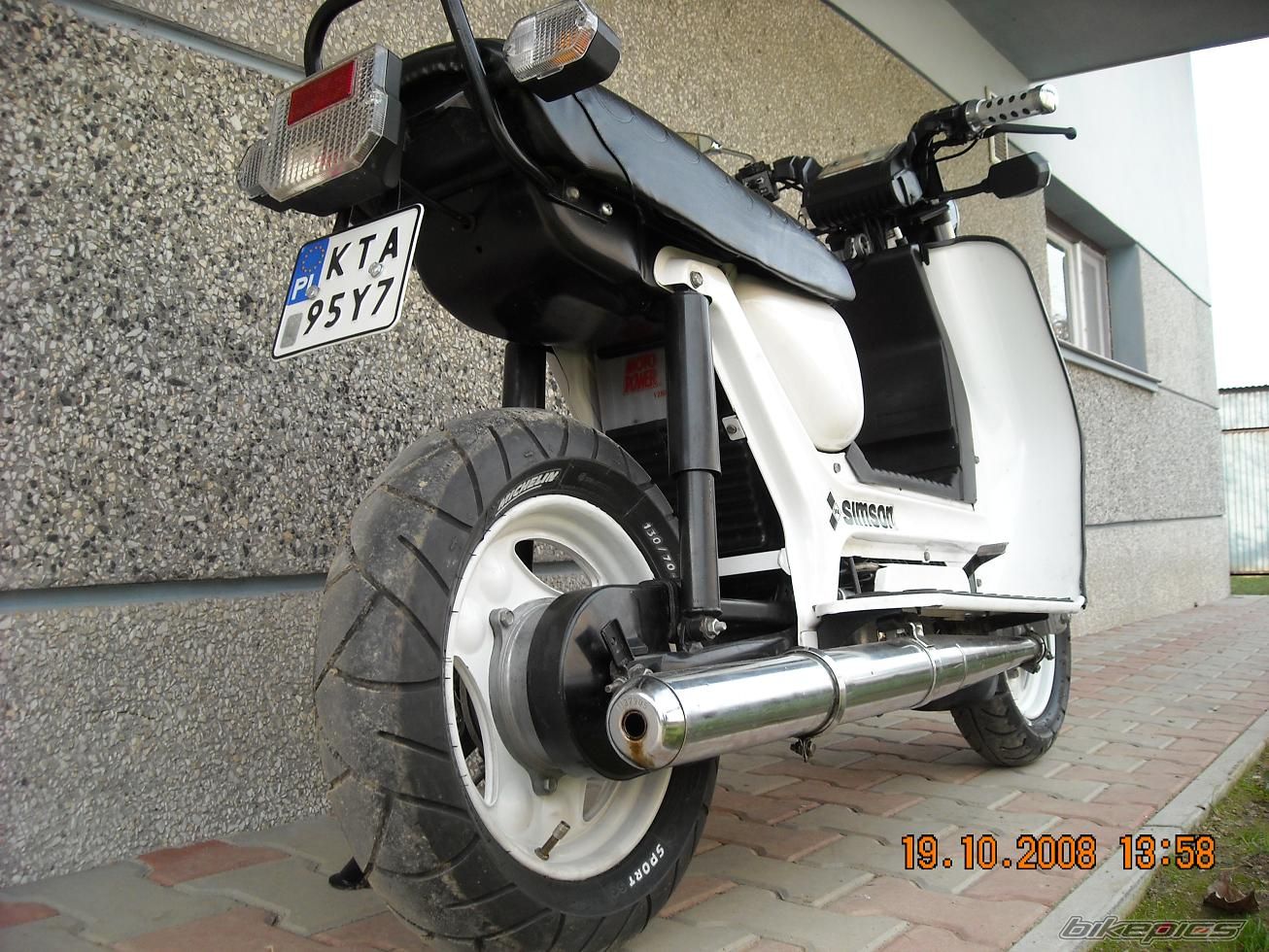 Photo 1549096