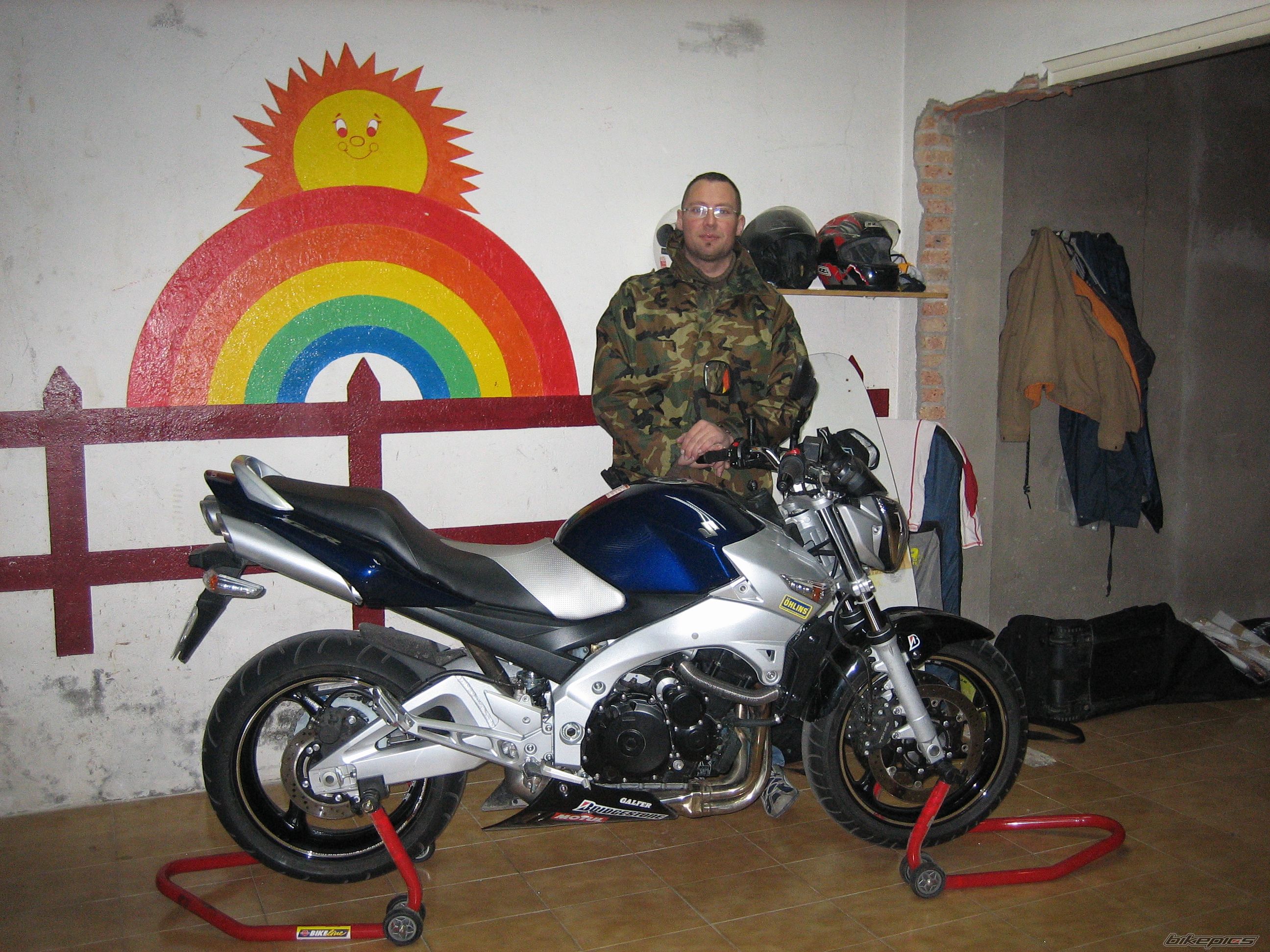 Photo 1549114