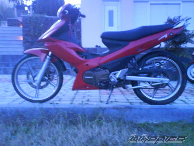 Photo 1549134