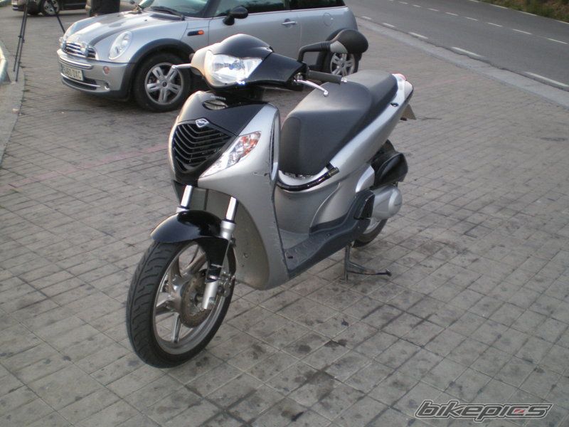 Photo 1549220