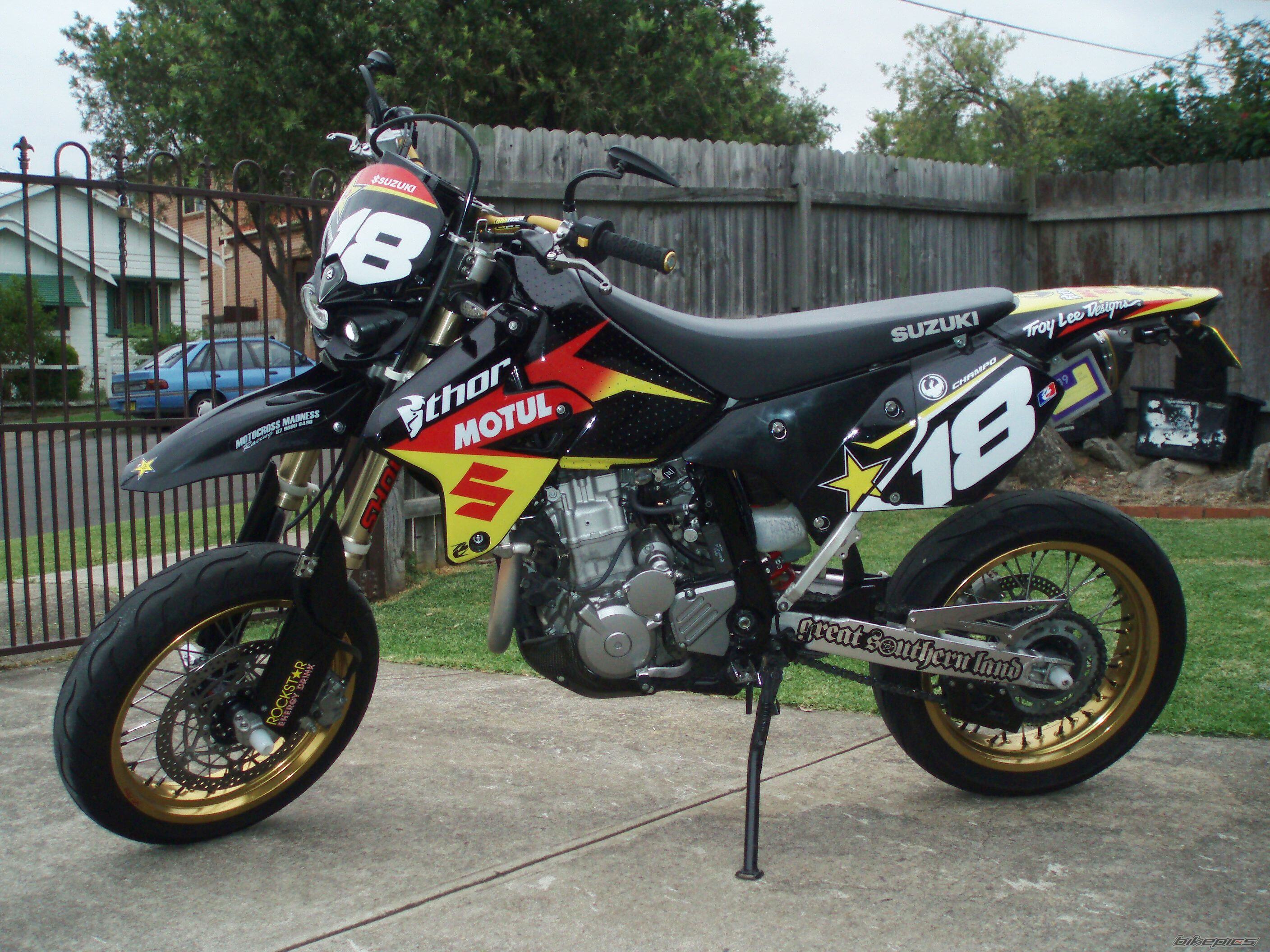 Photo 1549244