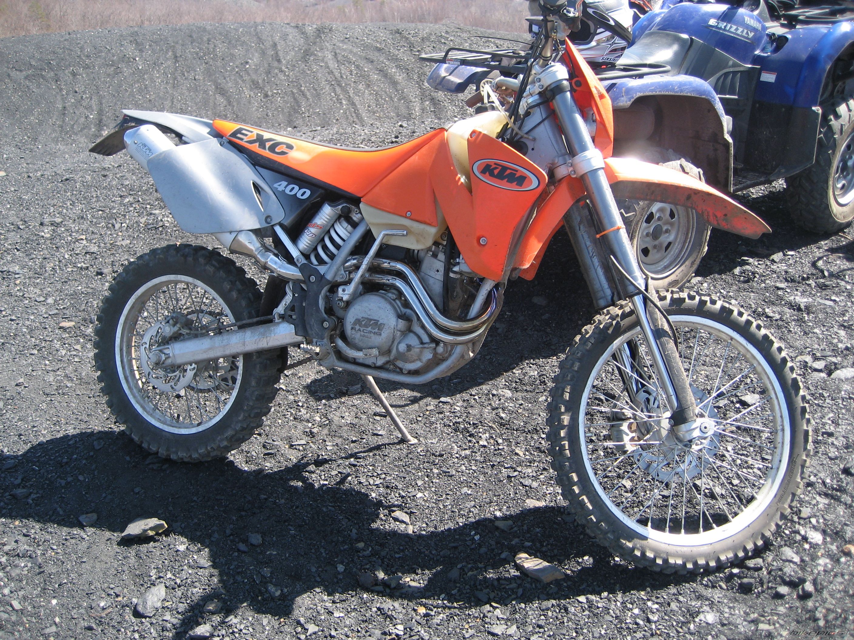 Photo 1549257