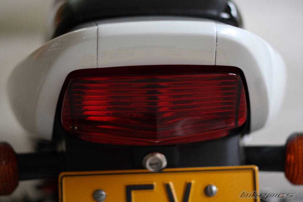 Photo 1549395
